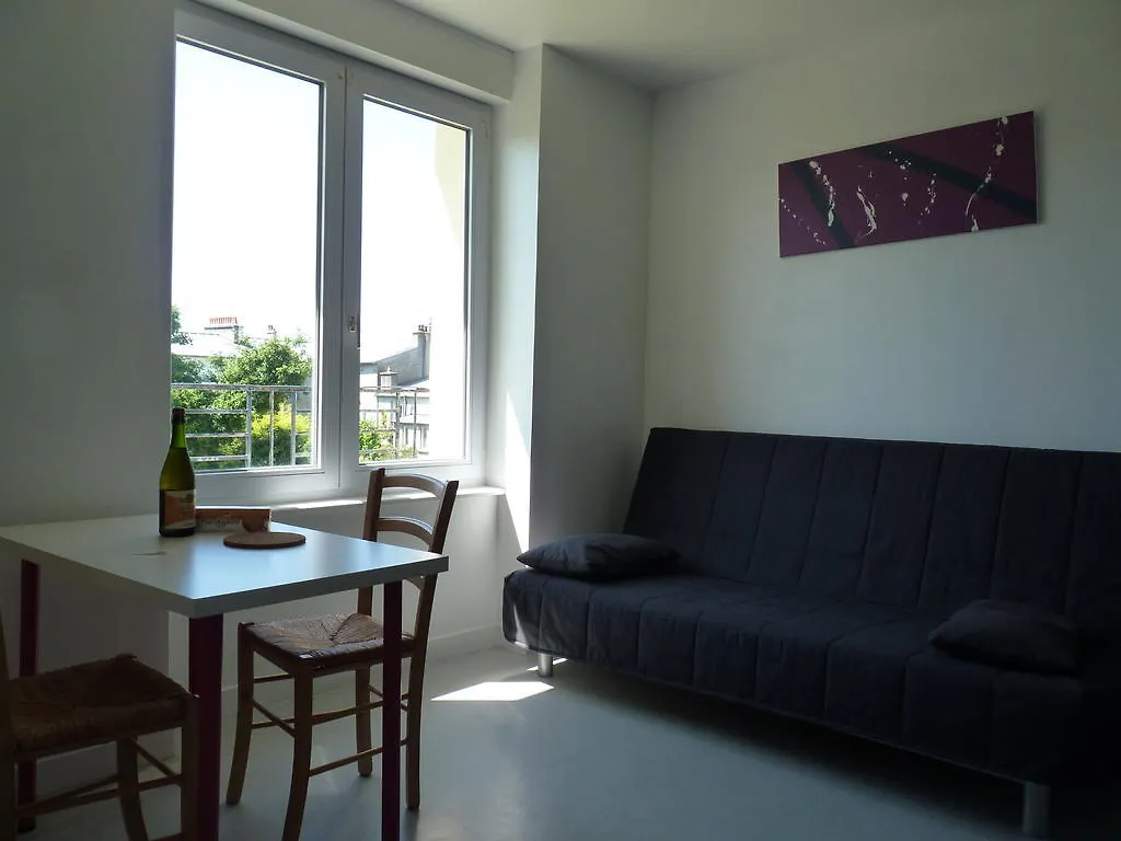 Residence Honore De Balzac Brest 0*,